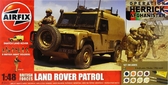 Сборная модель Подарочный набор с моделью автомобиля Land Rover и фигурок Британские войска